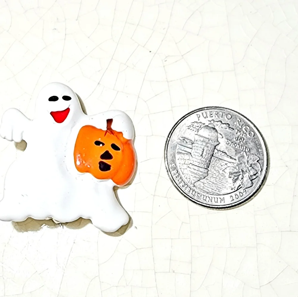Happy Halloween ghost with pumpkin brooch